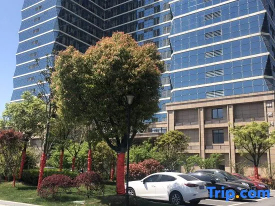Shangyoubei Boutique Hotel (Nantong AEON Mall Maritime Vocational College) in Nantong
