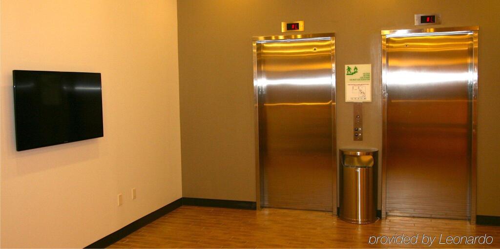 Holiday Inn Nyc - Lower East Side, an IHG Hotel by null