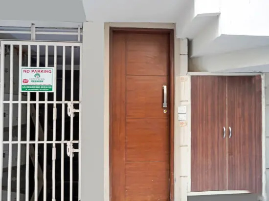 OYO Home 35789 Cozy Stay BLK Hospital