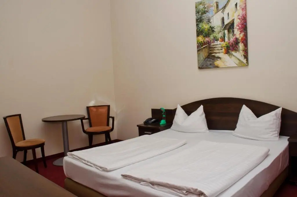 Hotel POLO am ZOB - Chambres