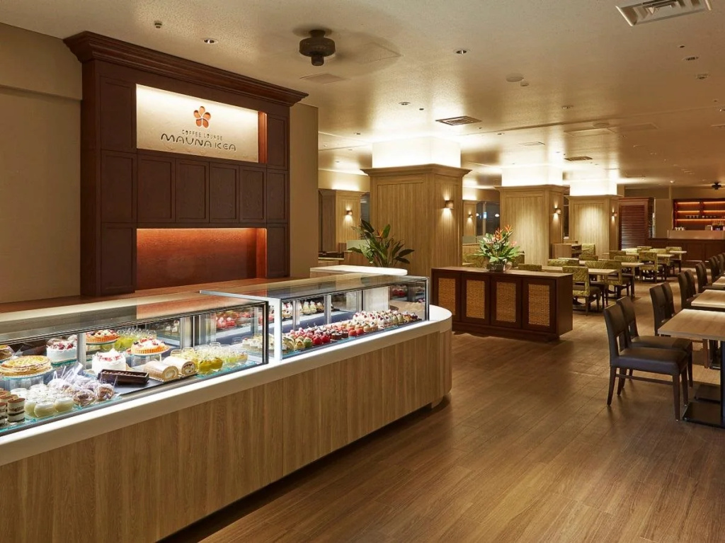 Food & Beverage