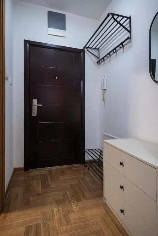 !PROMO! Сentral Safe n Sound Studio-Free private garage