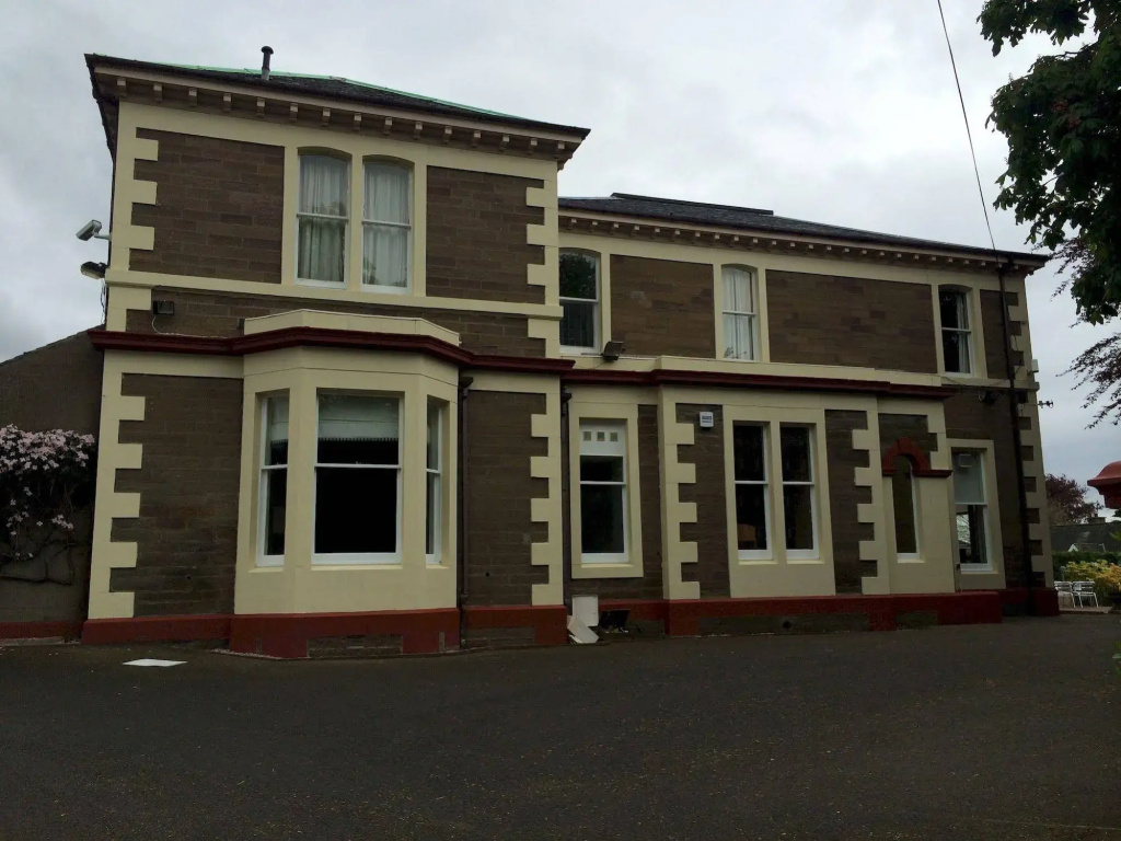 Taychreggan Hotel