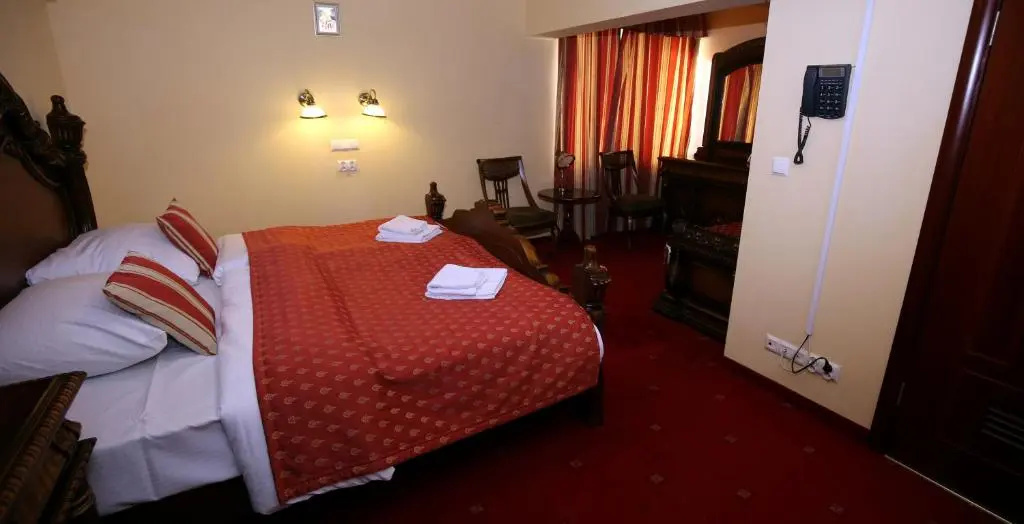 Hotel Daisy Superior - Chambres