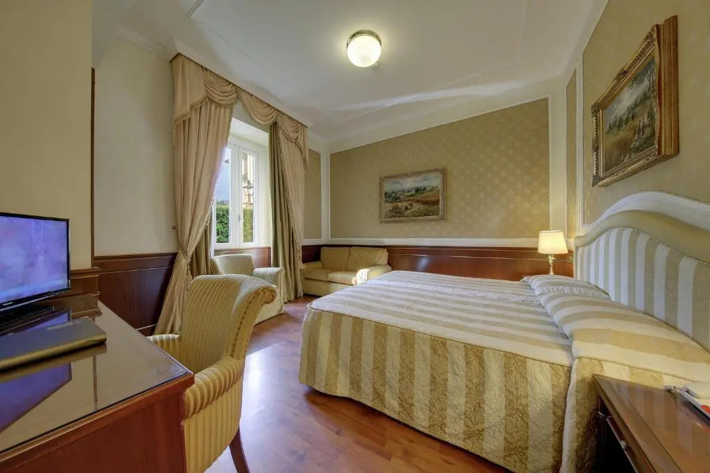 Hotel Simplon - Chambres