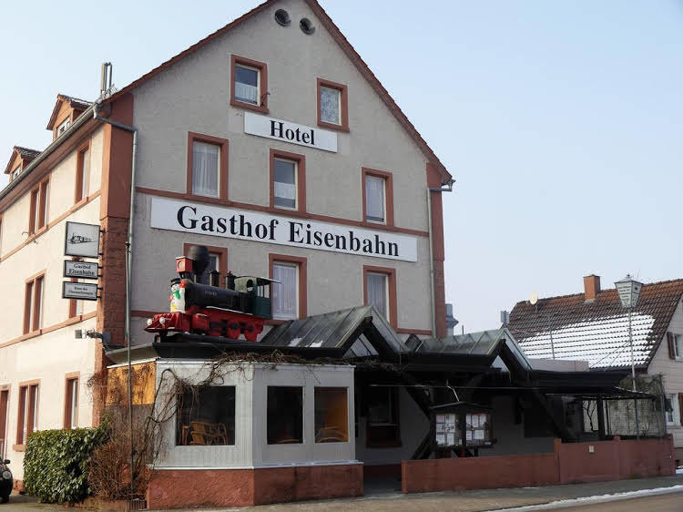 Hotel-Gasthof-Destille-Eisenbahn image