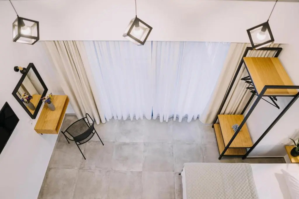 BLUE STONE Luxury Suites