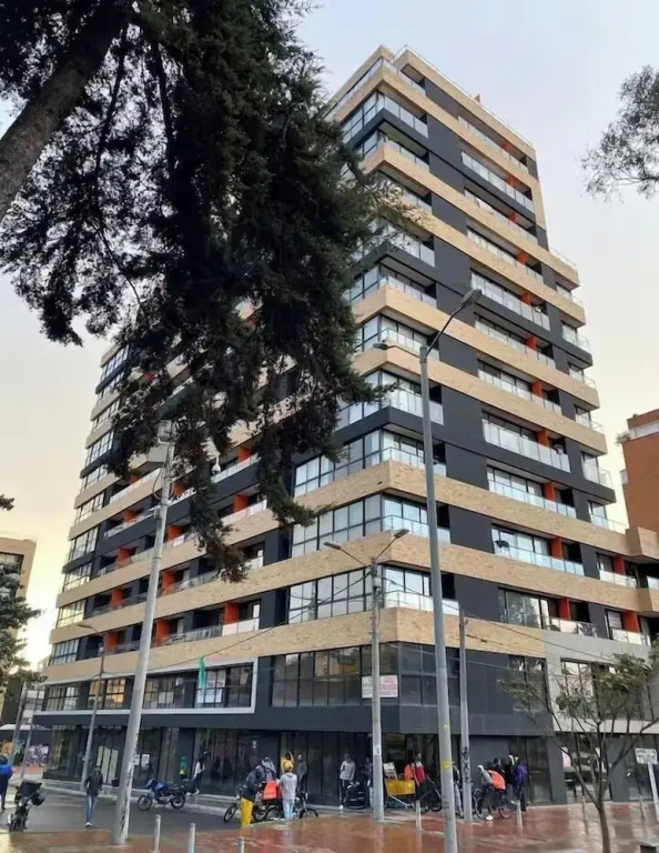 Academia Apartments