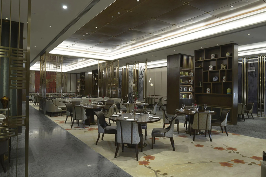 Food & Beverage