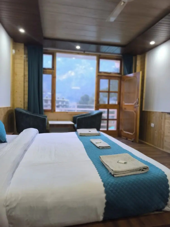 Premium room with balcony