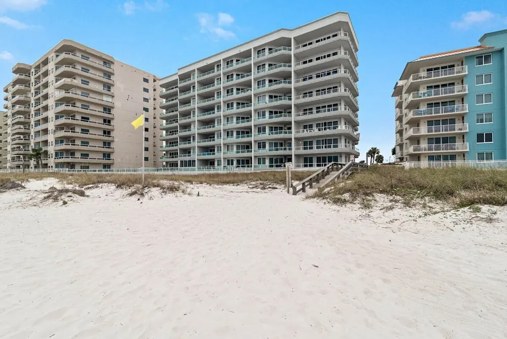 Silver Beach 302 Beachfront 3rd Floor Pool