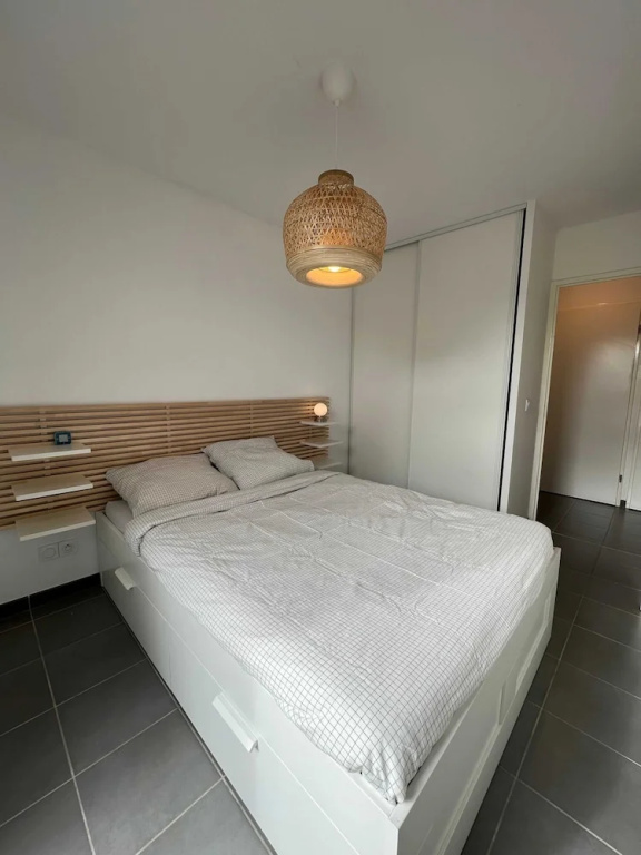 Voir la photo 1 — Le Quinze Sols - 5p - Blagnac - Parking