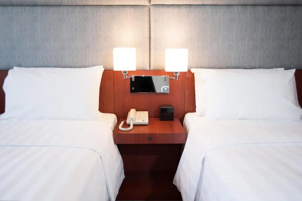 B P International - Chambres