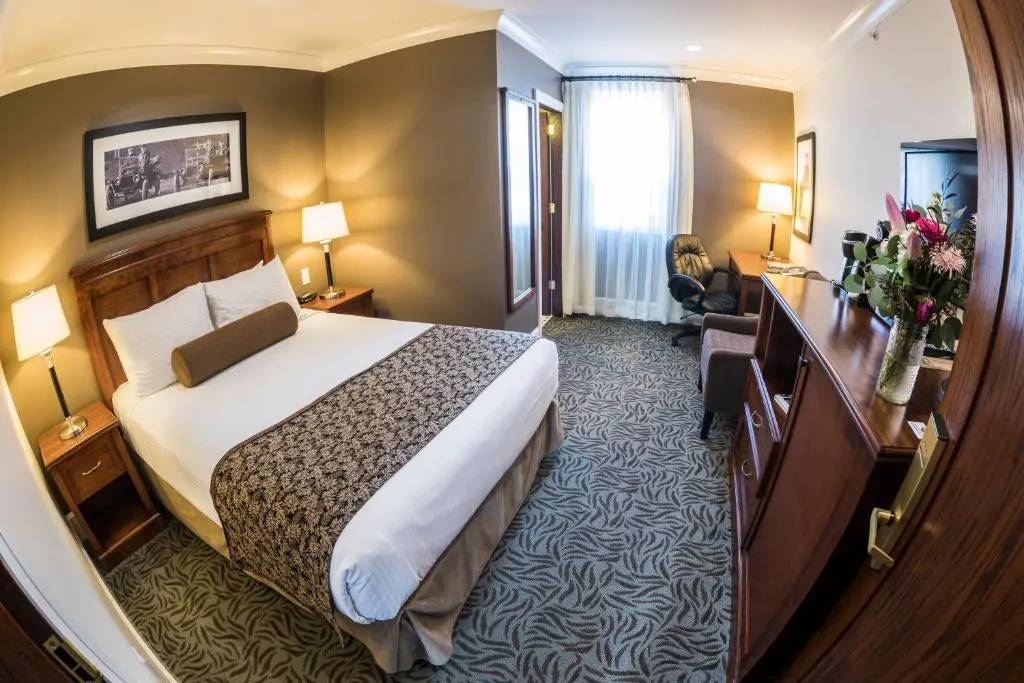 Economy Quadruple room