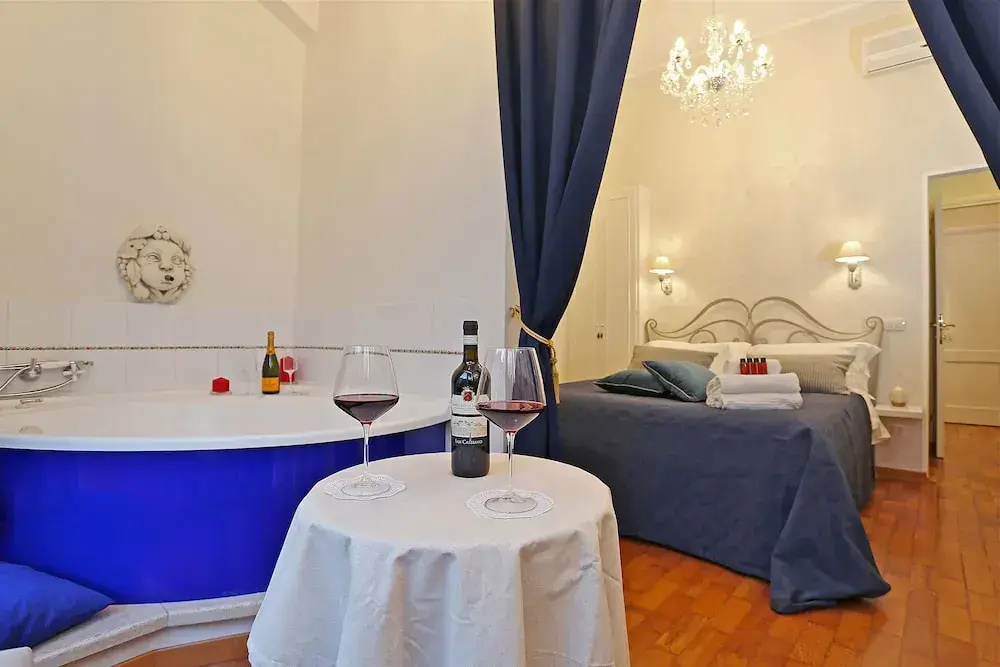 Suite with balcony