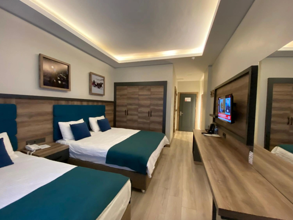 Iceberg Otel — 5