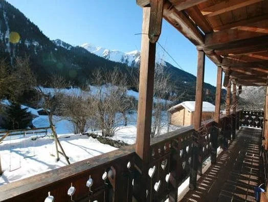 Balcony & Terrace