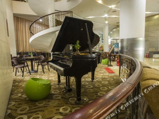 Baoman Hotel (Kunshan Yangcheng Lake)