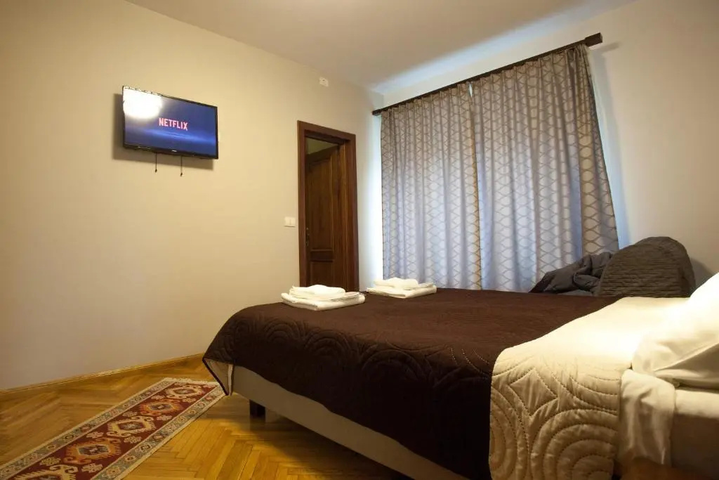 Standard Double room (twin beds)