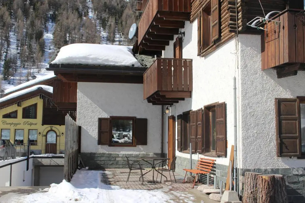 2 Bedrooms Double Apartment (twin beds)