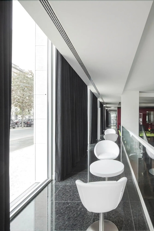 Balcony & Terrace
