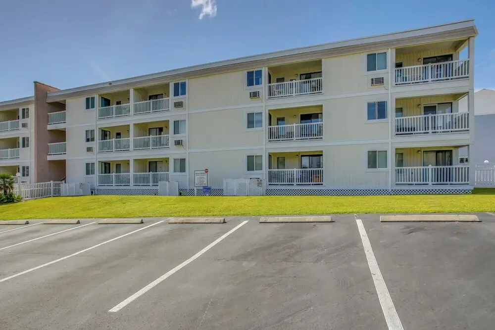 Myrtle Beach Vacation Rental - Walk to the Ocean!