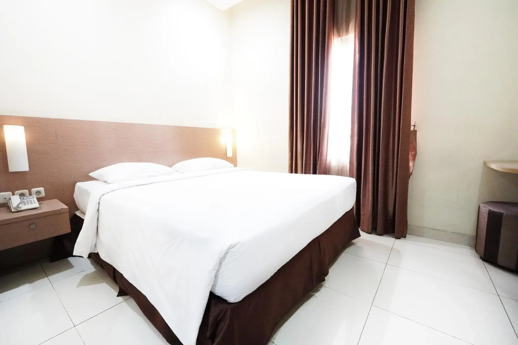 Sutan Raja Hotel Cirebon - Général