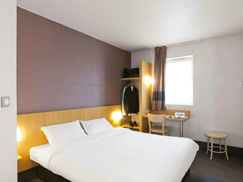 Voir la photo 2 — B&B HOTEL Nantes Rezé Saint-Sébastien