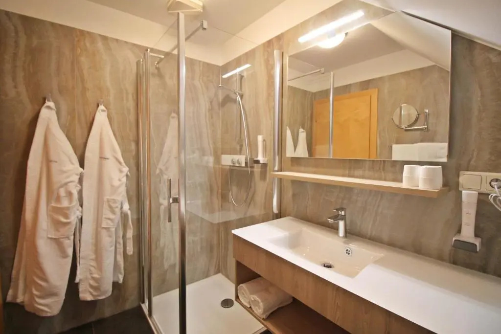 Hotel Garni Thermenoase - Chambres