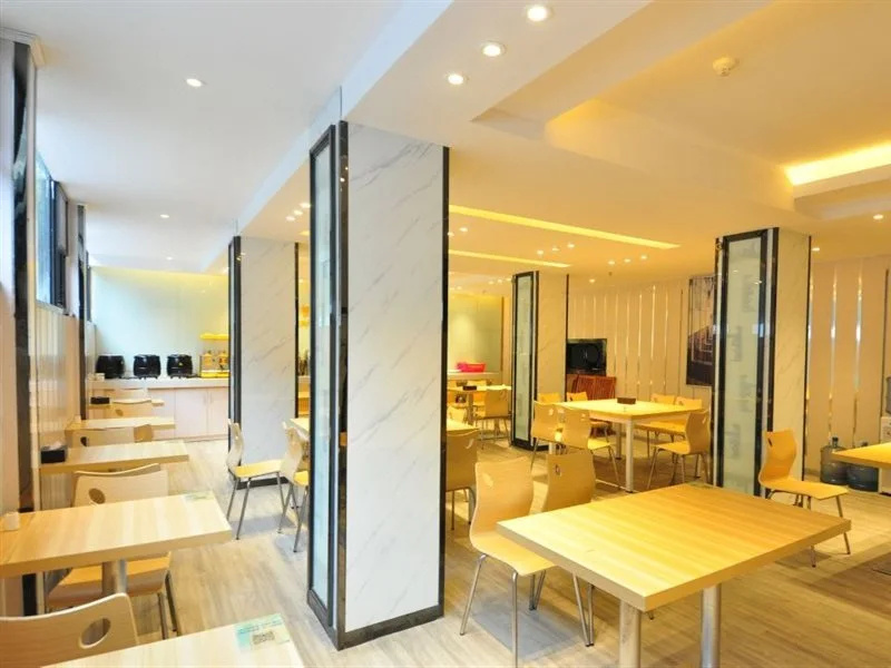 Food & Beverage
