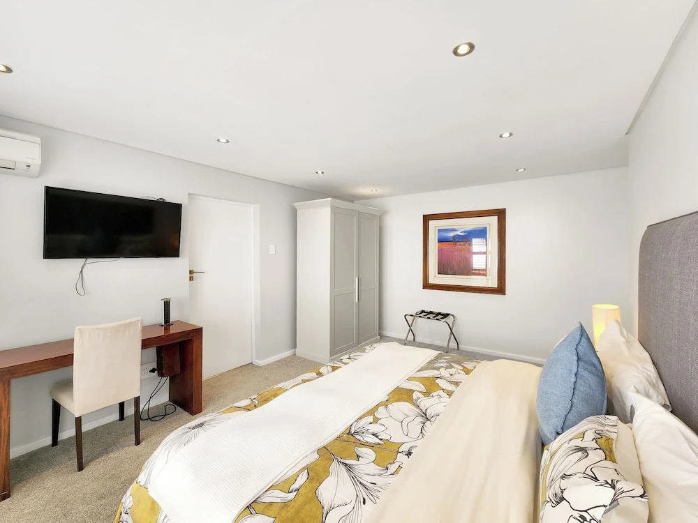 Hotel photo 32