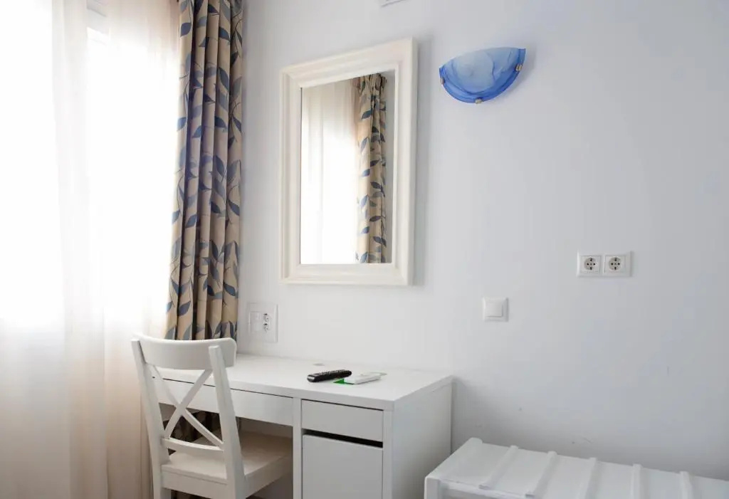 Málaga Eliseos Hotel - Chambres