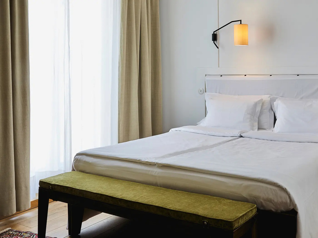 Superior room