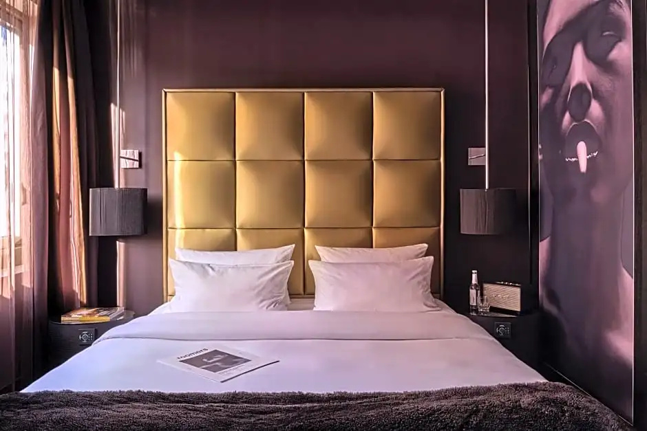 Superior Double room (full double bed)