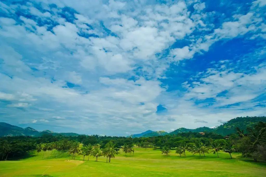 Victoria Golf Resort