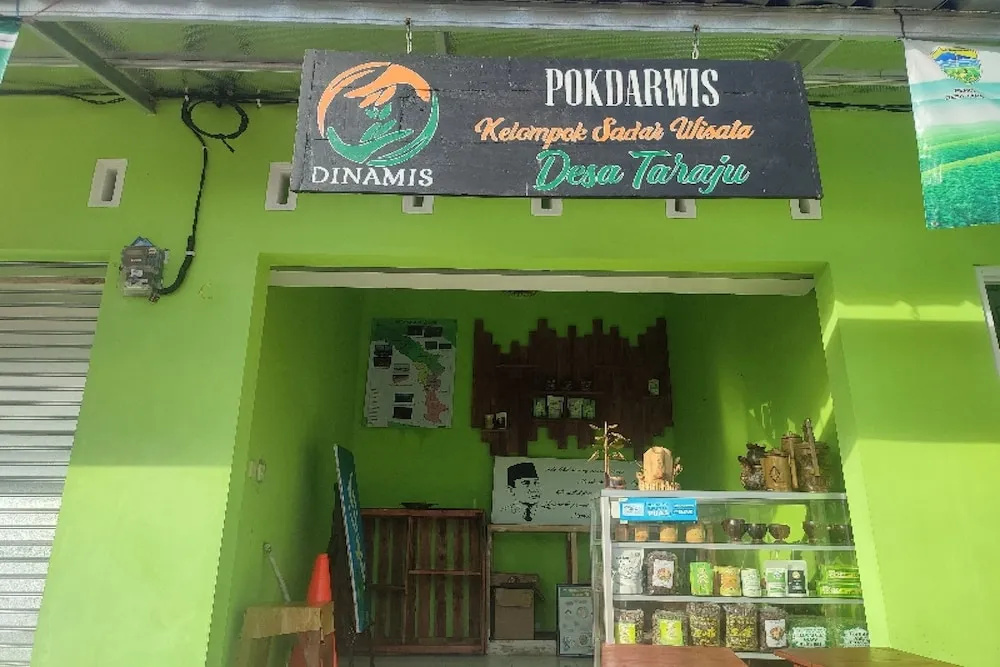Hotel O Desa Wisata TarajuNearGunung Panggung