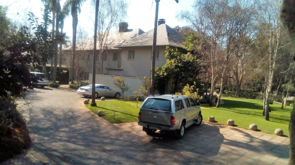 Hoeveld House - 2