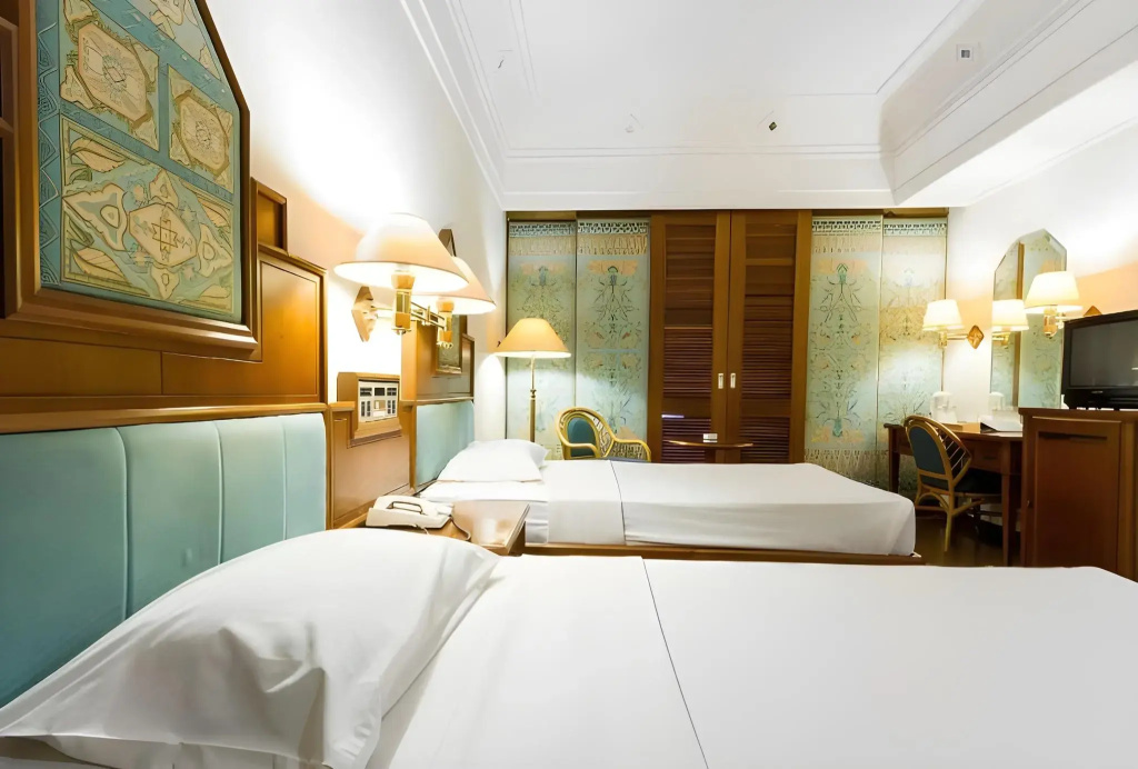 Hotel photo 8