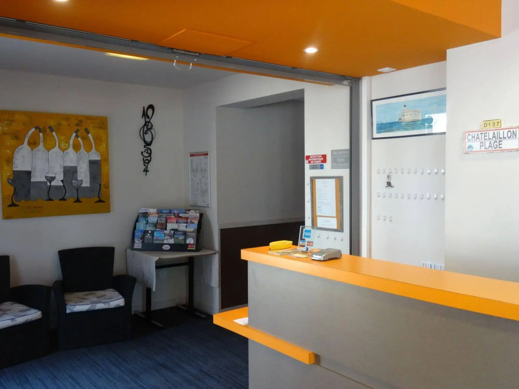 Hotel photo 12