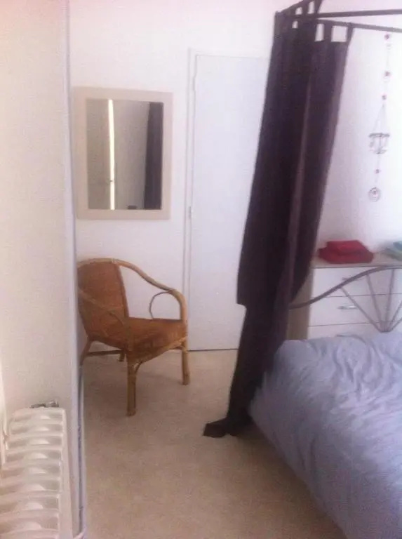 Voir la photo 1 — le flibustier