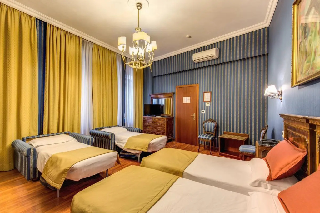Quadruple room