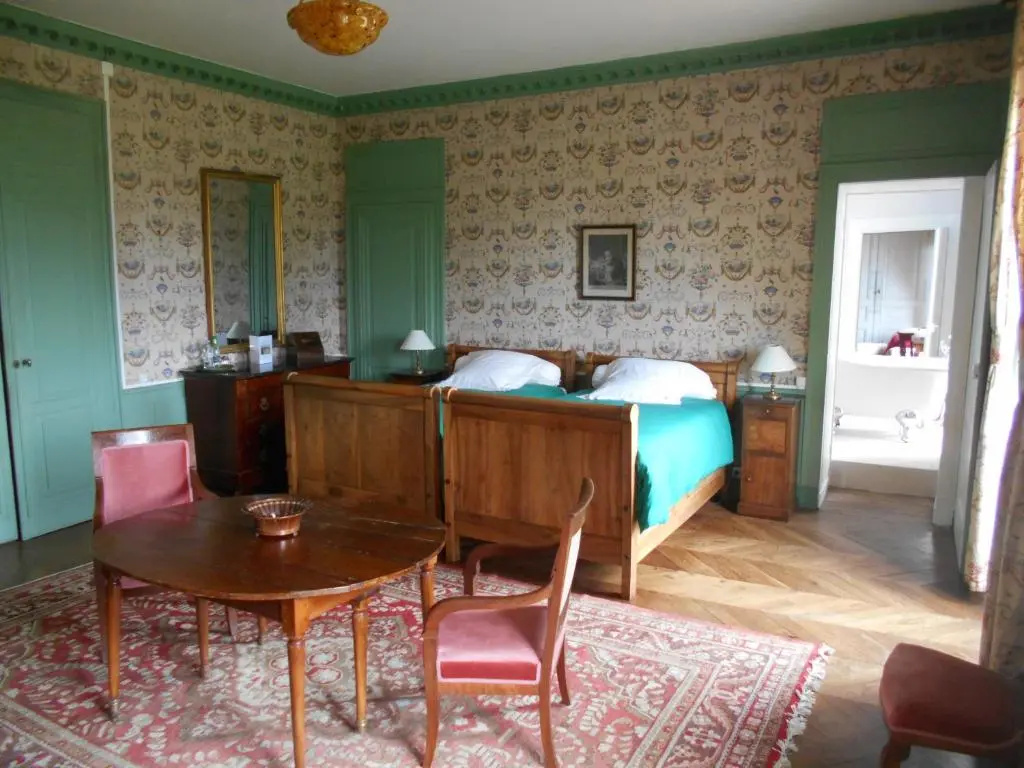 2 Bedrooms Suite