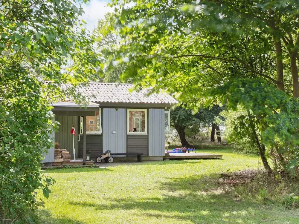 5 Person Holiday Home in Dannemare