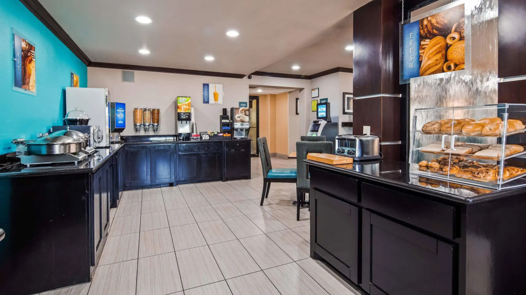 Hotel photo 11