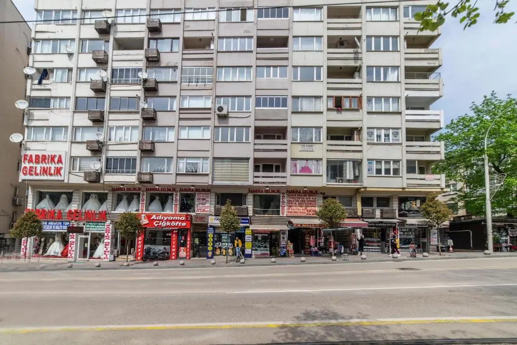 Altiparmak central 4 bedroom apartment