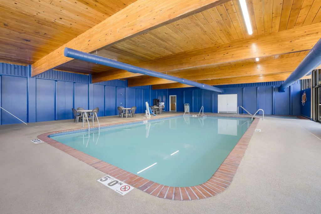 Best Western Riverfront Inn - 3