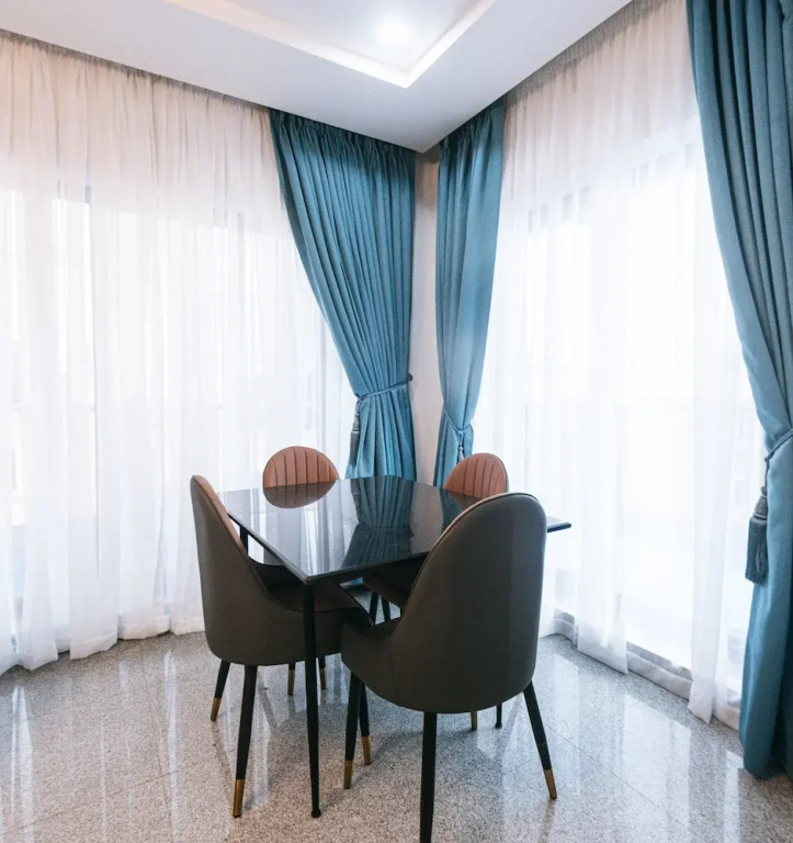 Premium Suite