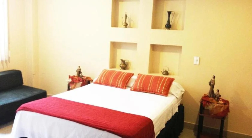 El Patio Suites I