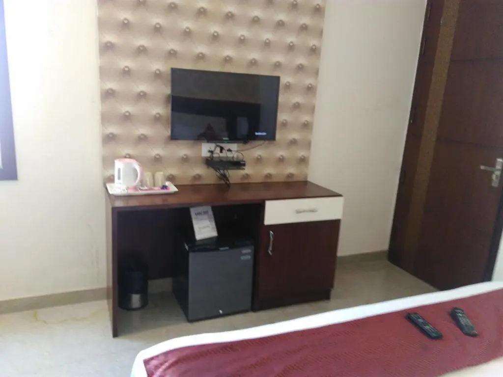 Hotel Taj Heights - Chambres