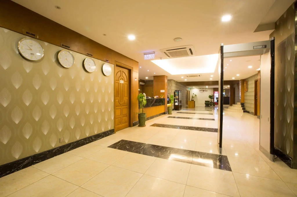 Uptown Hotel - Général